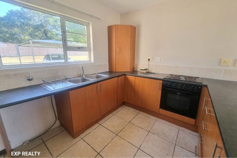 2 Bedroom Property for Sale in Beacon Bay Eastern Cape